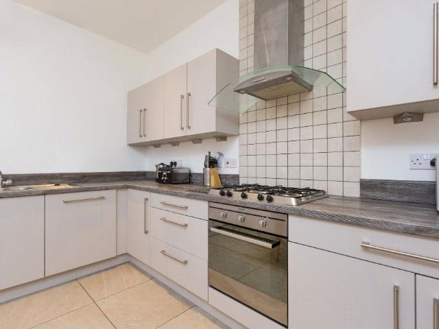 house for rent in Gilmore PlaceEdinburgh, EH3
