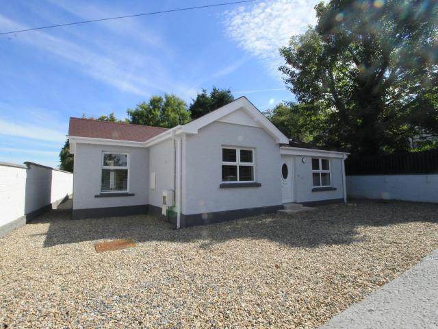 house for rent in Glen Road, Derry, BT48 0BY