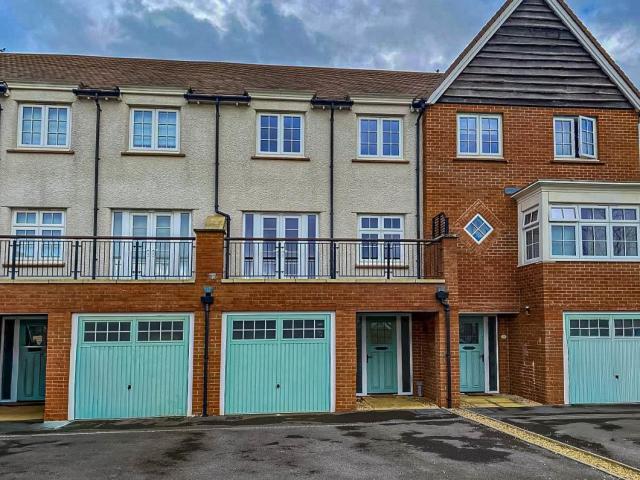 house for rent in Great Clover Leaze, Bristol, BS16 1GG