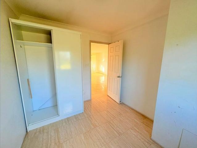 House for Rent in Greendale