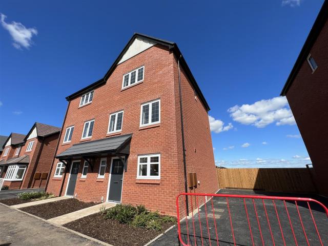house for rent in Greenways Road, Tatenhill, Burton Upon Trent DE13 9GE