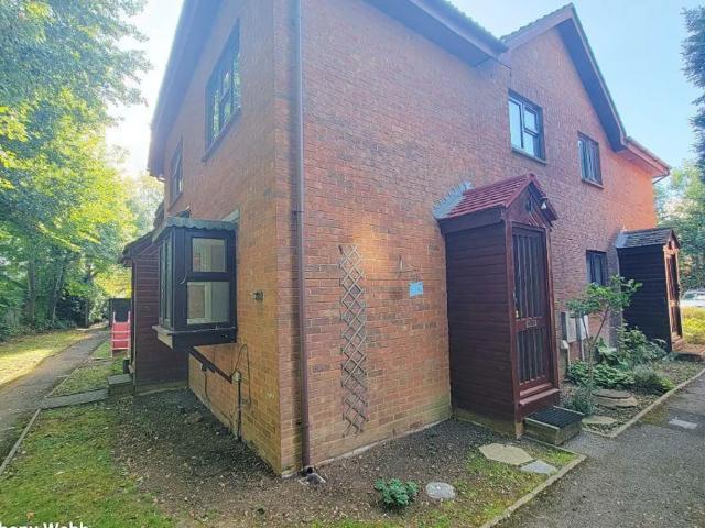 house for rent in Hamilton Way, Palmers Green, N13