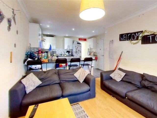 house for rent in Heeley Road, B29 6EZ