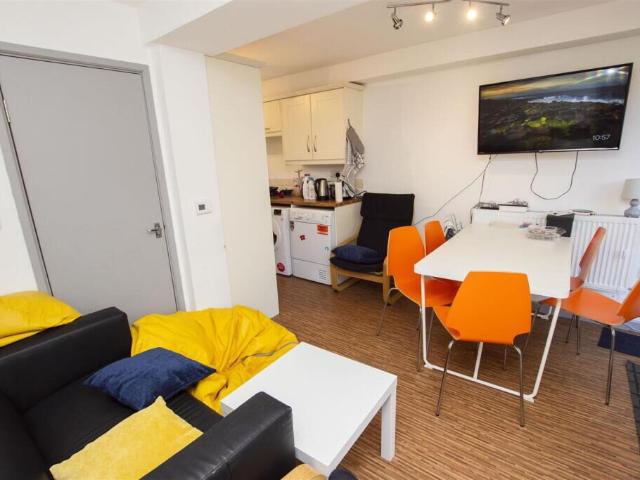 house for rent in Heeley Road, B29 6EZ