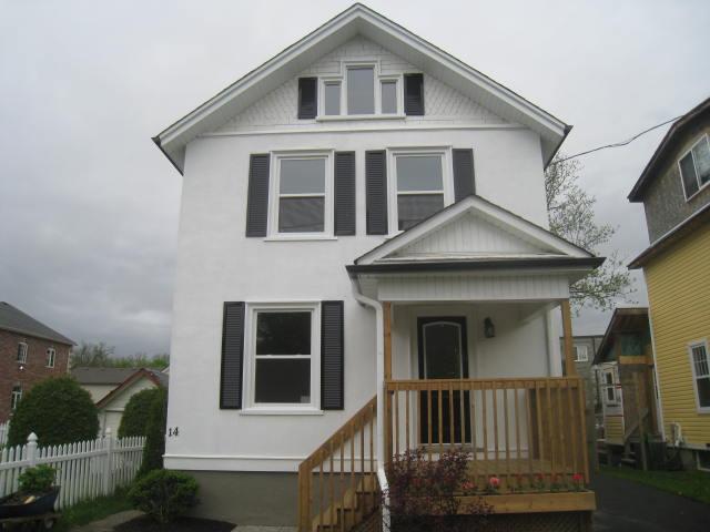 House For Rent In Heritage District of Bolton