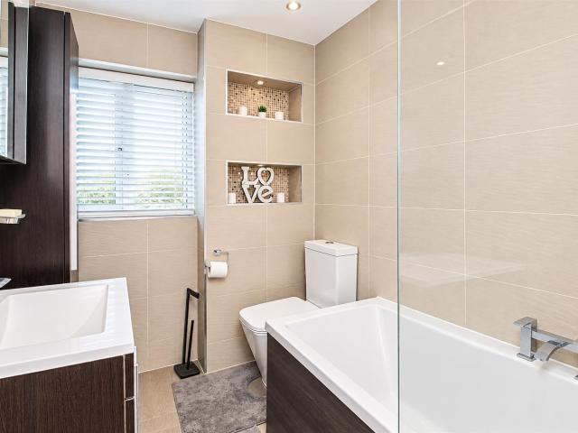 house for rent in Hexham Gardens, Bletchley, MK3