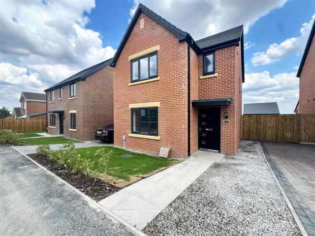 hickory mews, morley, leeds, ls27 7zb