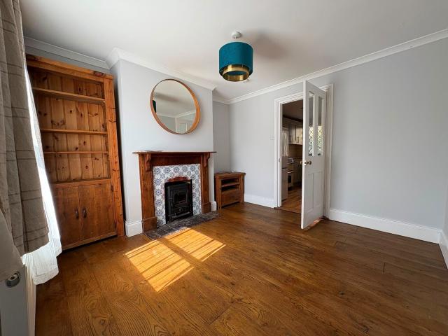 house for rent in High Street, Burwash