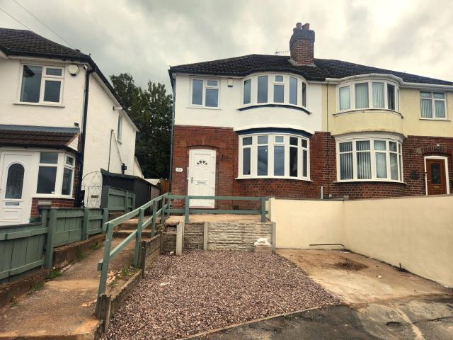 house for rent in Hillcrest Avenue, Halesowen, B63 2PR