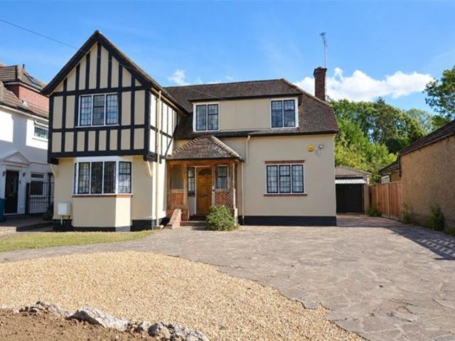 house for rent in Hillview Road, Hatch End