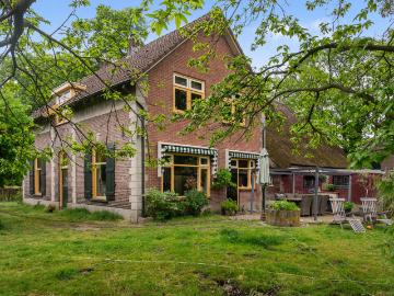 house for rent in Hoofdweg 84 7371AK Apeldoorn Bosgebied Loenen Loenen