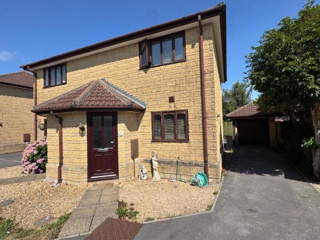 house for rent in Holwell Close, BS39 7TD