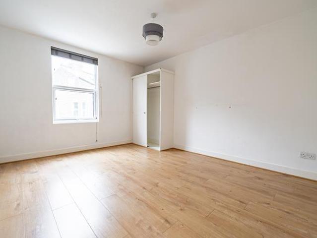 house for rent in Holmewood Road, SW2