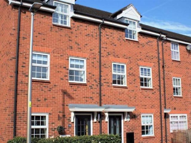 house for rent in Horton Way, CW5 7GD
