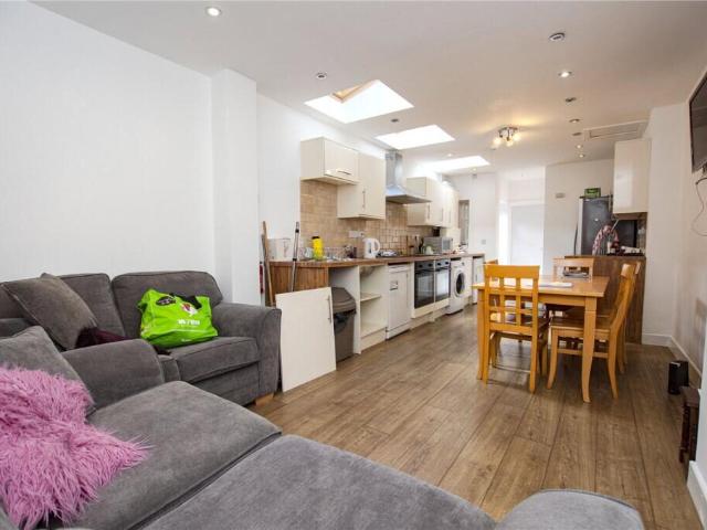 house for rent in Hubert Road, B29 6ER