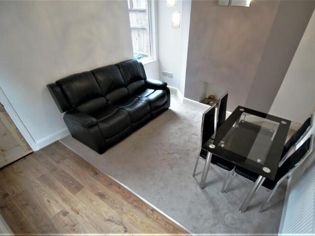 house for rent in Hugh Road, CV3 1AD