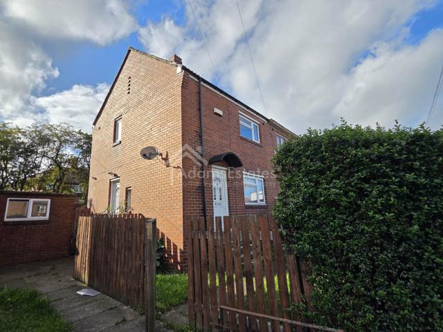 house for rent in Hyrstlands Rd, Batley