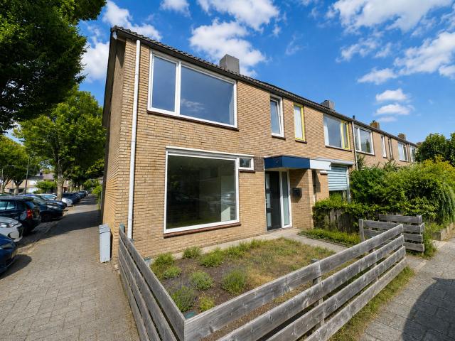 house for rent in Kaardenstekerstraat 1 4813LN Breda Princenhage Breda