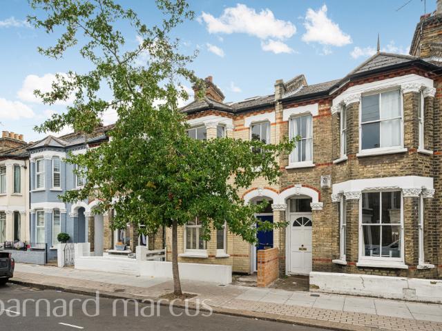 house for rent in Kerrison Road, London, London