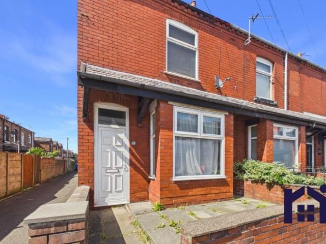 house for rent in Kimberley Street, PR7 5AG