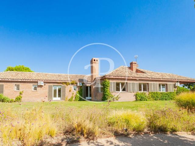House for rent in La Escorzonera