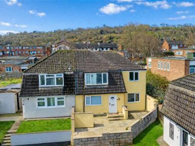 house for rent in Lynde Close, Bristol, BS13 9LF