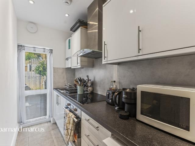 house for rent in Leverson Street, London, London