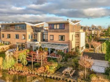 Olland, Meierijstad, Noord-Brabant - IUitgeruste keuken