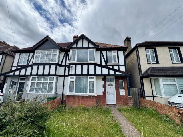 house for rent in Lion Road, DA6 8NS