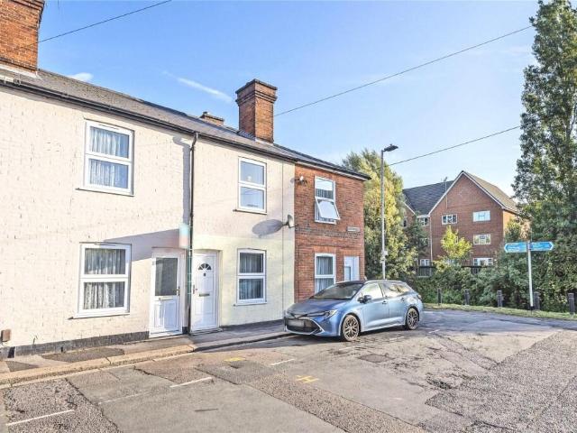 house for rent in Lower Brook Street, RG1 6BU