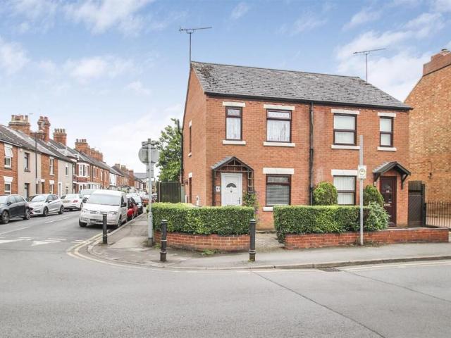 house for rent in Lower Hillmorton Road, CV21 3SU
