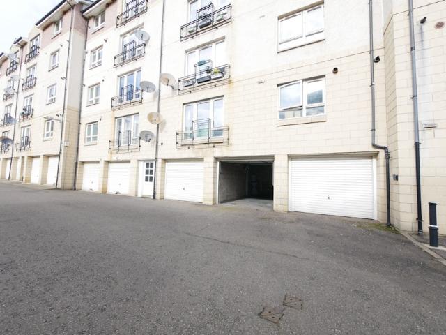 house for rent in Lower London Road Abbeyhill, Edinburgh