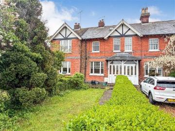 house for rent in Luton Road, AL5 3LW