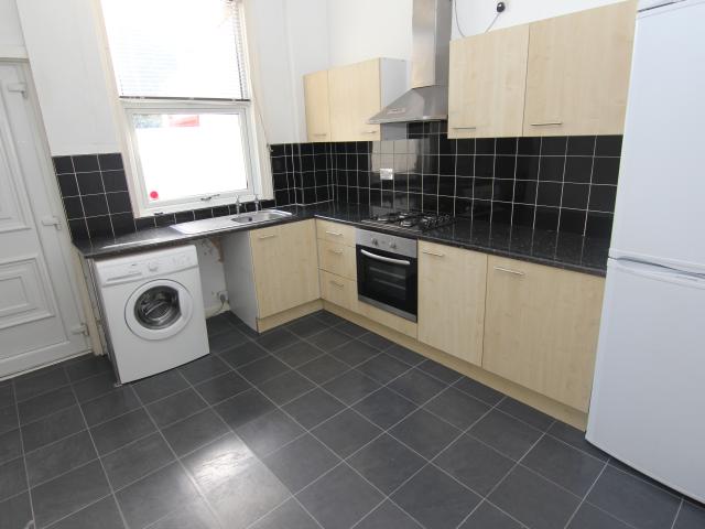 house for rent in Manchester Road, Droylsden, Manchester, M43