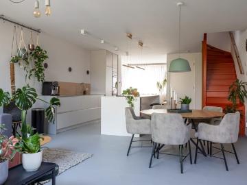 house for rent in Maarsbergenstraat 165 A 2546SP Den Haag Leyenburg Den Haag