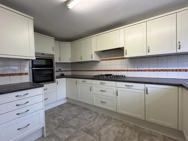 house for rent in Magdalen Lane Bridport DT6 5AB