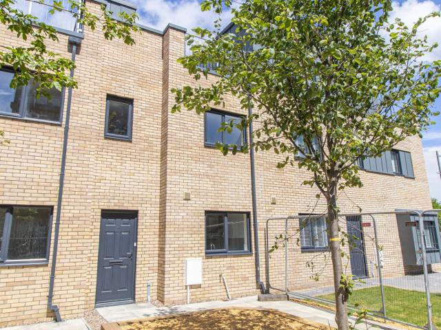 house for rent in Marina View, Cardiff Bay