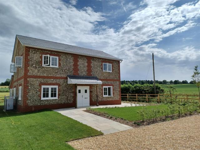 house for rent in Larkwhistle Farm Cottage, Larkwhistle Farm Chapel Lane, Easton, Winchester, Hampshire, SO21 1HQ