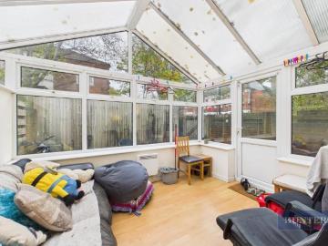 house for rent in Newcombe Road, SO15 2FT