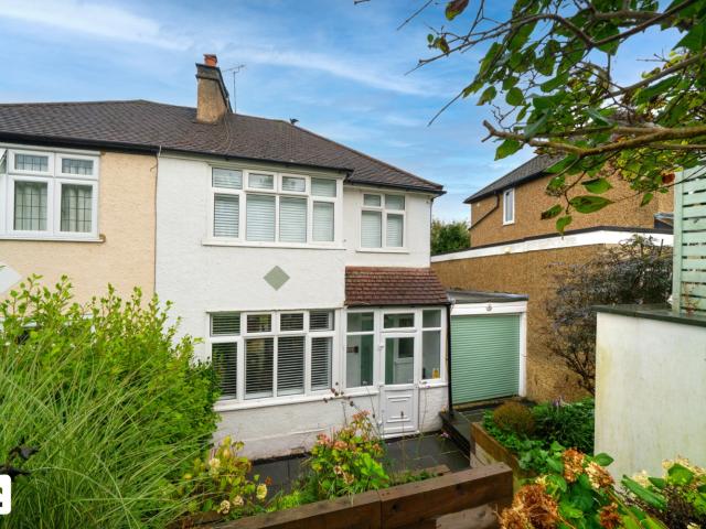 house for rent in Newstead Rise, Caterham, Surrey, CR3