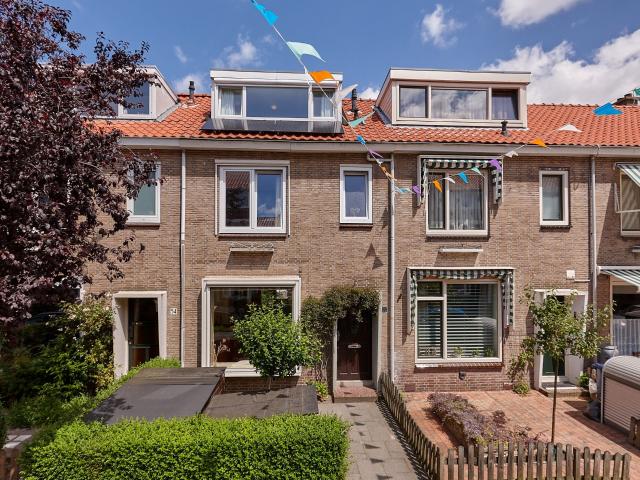 house for rent in Nieuwediepstraat 56 2547TK Den Haag Leyenburg Den Haag
