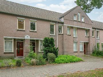 Olland, Meierijstad, Noord-Brabant - IUitgeruste keuken