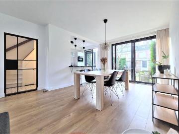 Olland, Meierijstad, Noord-Brabant - IUitgeruste keuken