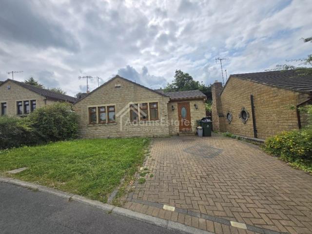 house for rent in Park House Drive, Thornhill