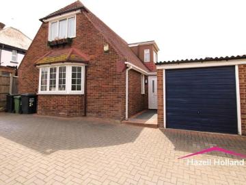 house for rent in Park Road, DA1 1SL