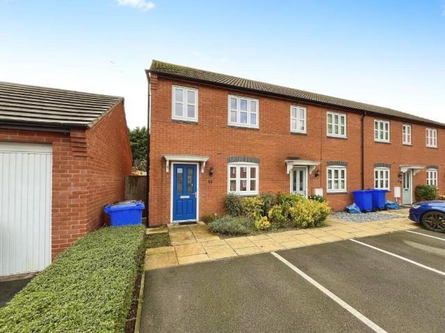 house for rent in Perle Road, DE14 1DN