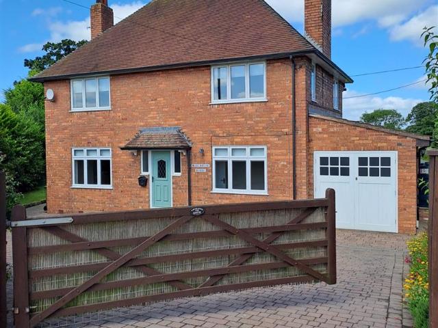 house for rent in Pickhill Lane, Cross Lanes