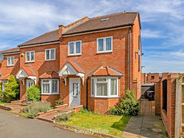 house for rent in Property, AL10 0FH