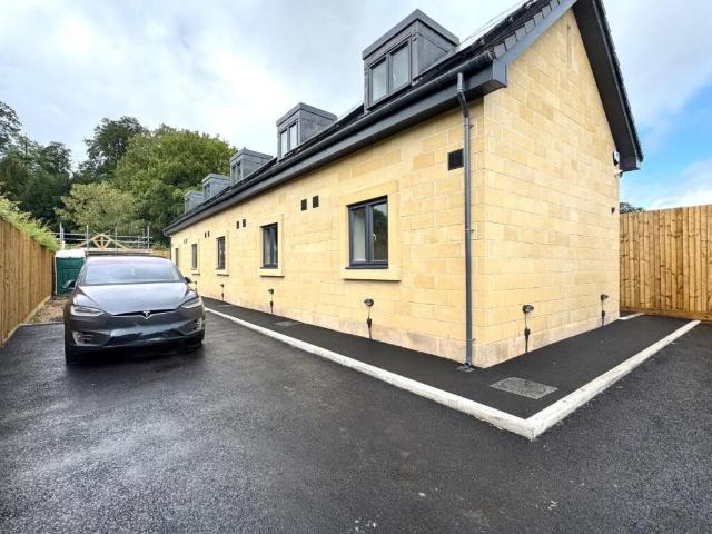 house for rent in Property, BA2 9BB