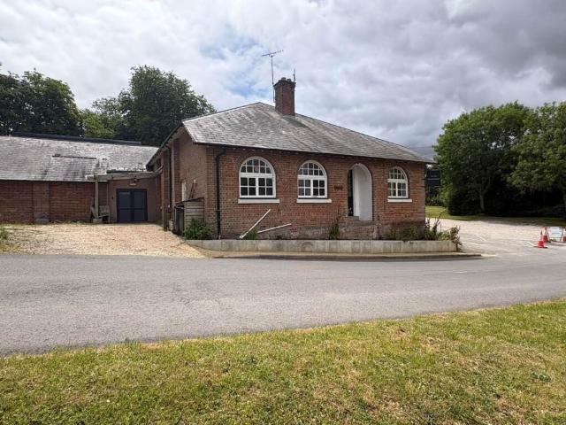 house for rent in Property, DT11 0PR